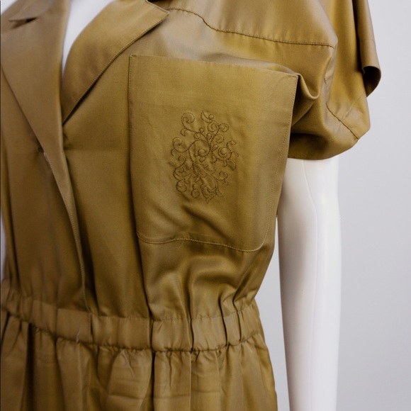 Mary Ann Restivo vintage 100% silk dress with a seashells button. - Picture 2 of 8